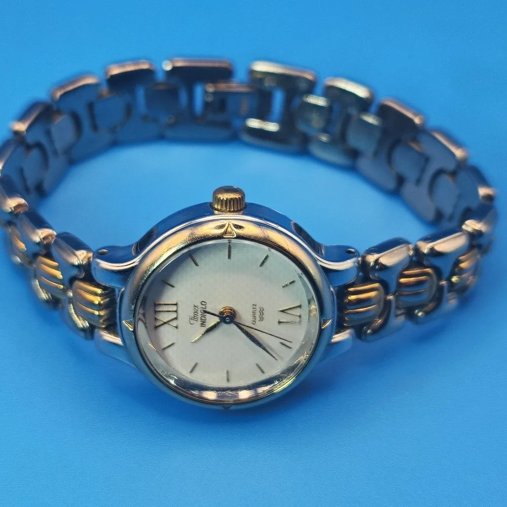 Vintage 1996 Timex Indiglo Two Tone 24mm Women's Quartz Watch‎ Fully Restored